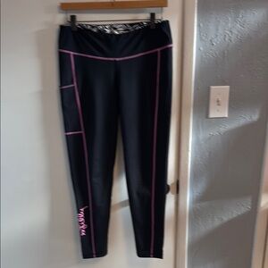 EUC Lilly Pulitzer Women's Black and Pink Luxletic Leggings.  Size L.
